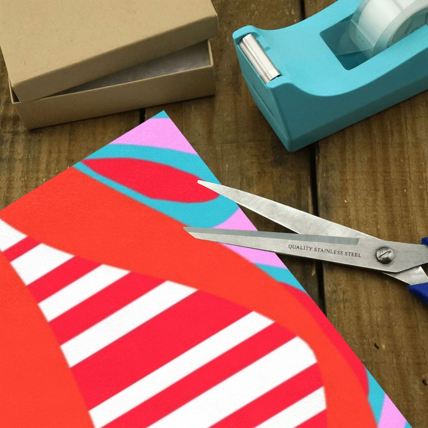 Chimera Gift Wrapping Paper 58"x 23" (1 Roll)