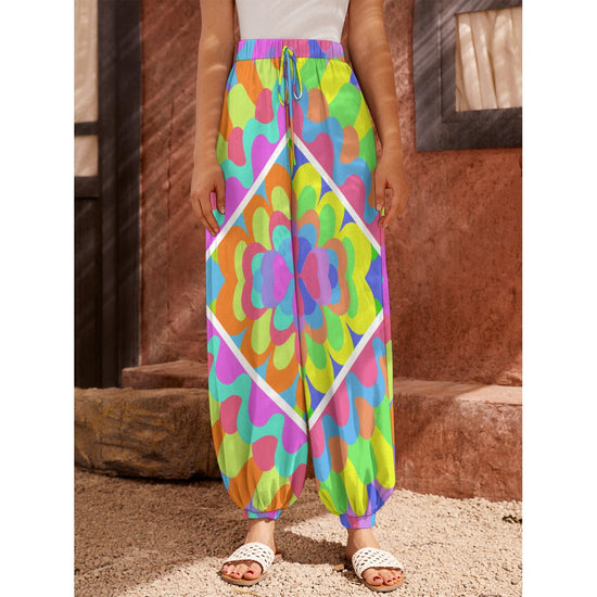 Load image into Gallery viewer, South Miami Design- Women&amp;#39;s Carrot Pants