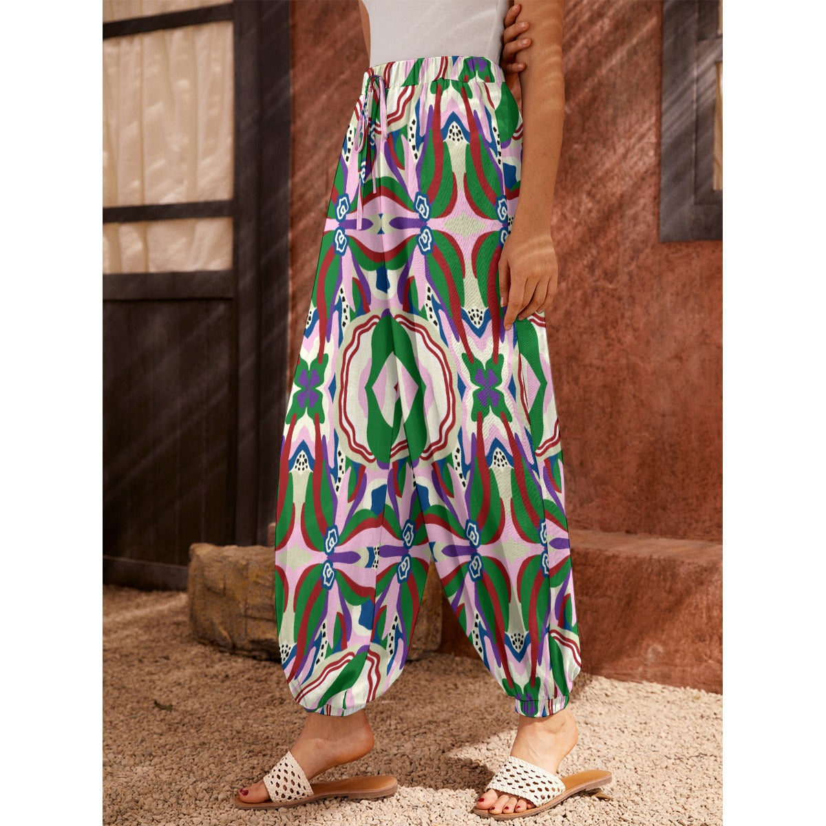 Load image into Gallery viewer, Gables Design- Women&amp;#39;s Carrot Pants